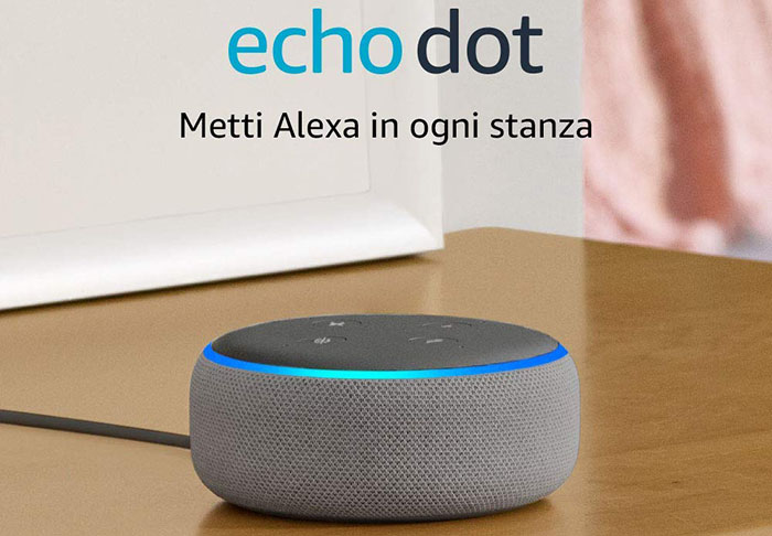 Regala Echo dot di Amazon 