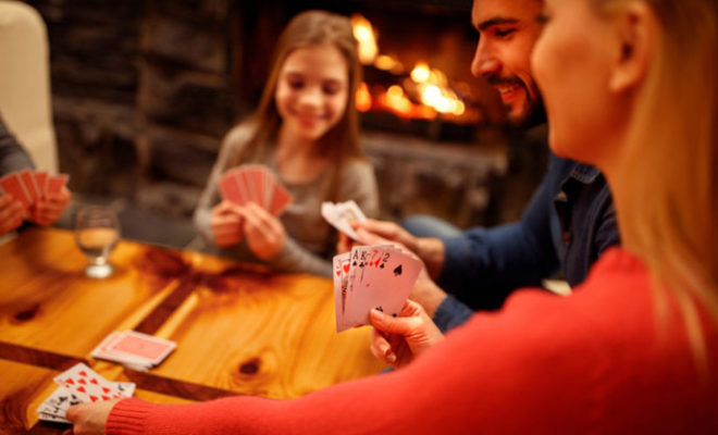 5 juegos de mesa para divertirte en familia esta Navidad